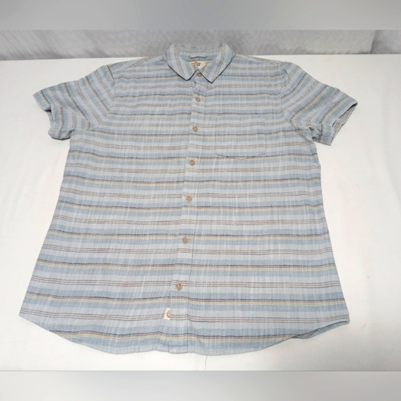 MARINE LAYER Men's  Stretch Selvage Short Sleeve Button Down Shirt. Size S - Picture 2 of 6